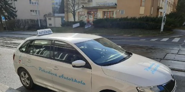 Rezervace autoškoly: získejte řidičský průkaz na auto