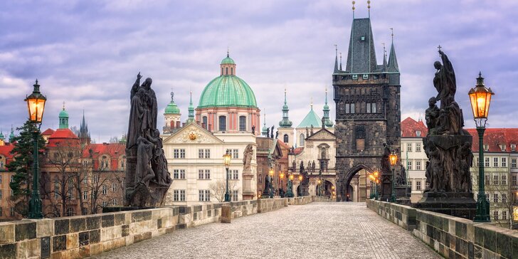 Rozluštěte záhady středověké Prahy: venkovní úniková hra Šifra velmistra templáře až pro 6 hráčů
