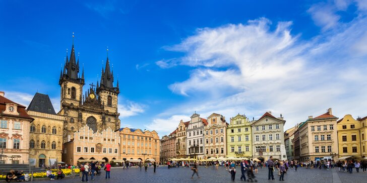 Dovolená v centru Prahy: elegantní 4* hotel se snídaní i privátním wellness