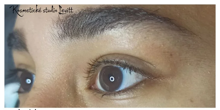 Lash Lifting včetně barvení řas a vyživující péče