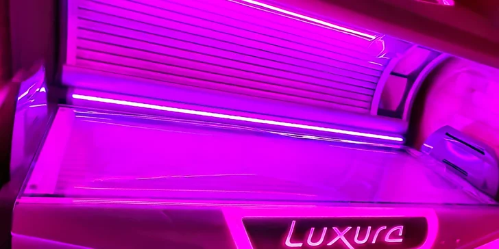 Vstupy do špičkového solária Luxura X7 nebo X10: na výběr 6 až 12 minut