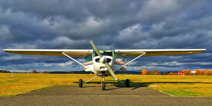 Pilotem na zkoušku nebo soukromý zážitkový let pro 2 osoby