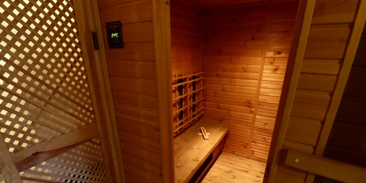 60 nebo 120 minut v privátním wellness: Vířivka nebo i sauna pro dva