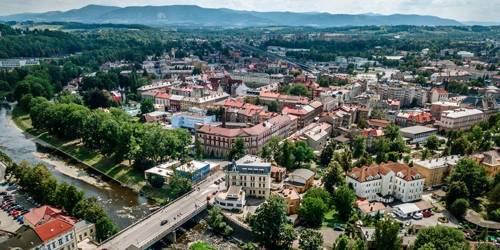 Dovolená jen kousíček za hranicemi: pobyt v polském Těšíně s jídlem, balíčkem piv i romantikou