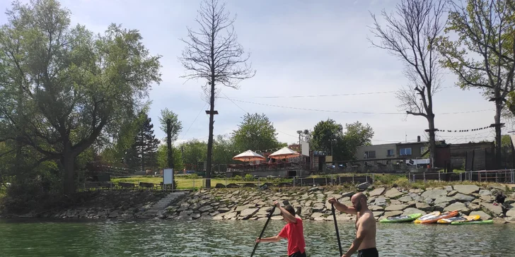 Zapůjčení paddleboardu na Žermanické přehradě pro 1 i 2 osoby na 2 hodiny