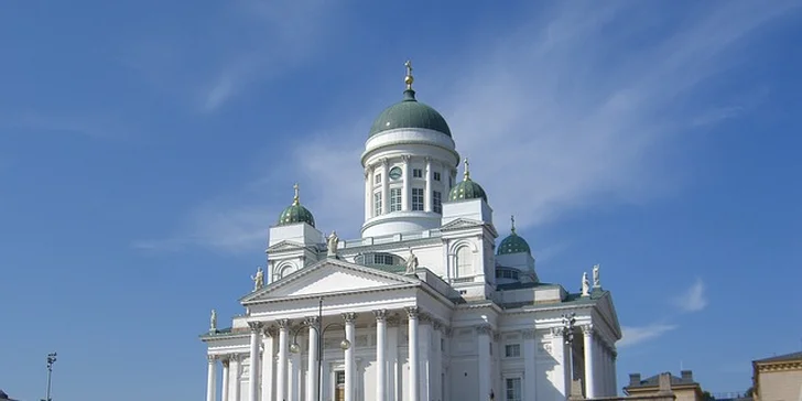 Pobaltím za historií a přírodními krásami: poznávací zájezd s ubytováním i snídaní