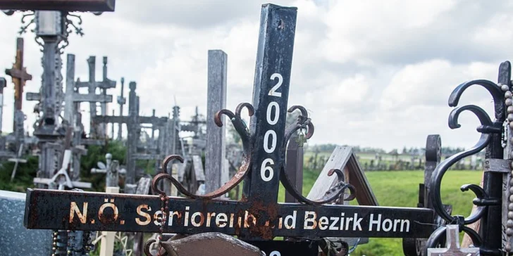 Pobaltím za historií a přírodními krásami: poznávací zájezd s ubytováním i snídaní