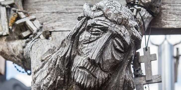 Pobaltím za historií a přírodními krásami: poznávací zájezd s ubytováním i snídaní