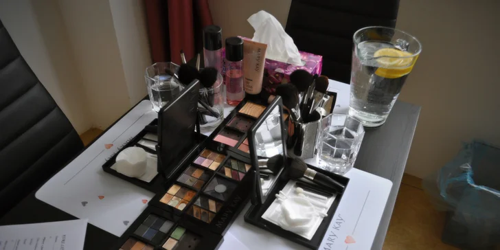 Make-up jako od vizážistky: Kurz líčení pro začátečníky a pokročilé