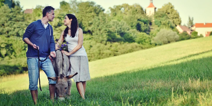 Rodinná návštěva Oslí stezky: prohlídka farmy, výlet nebo i túra s piknikem