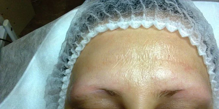 Permanentní make-up: horní i dolní oční linky, pudrové obočí, microblading či rty