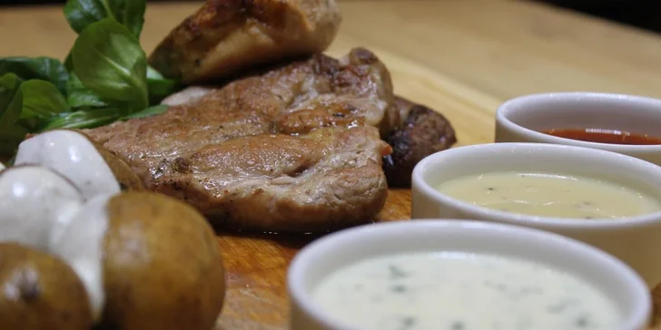 700g masová hostina tří chutí U Bílého beránka