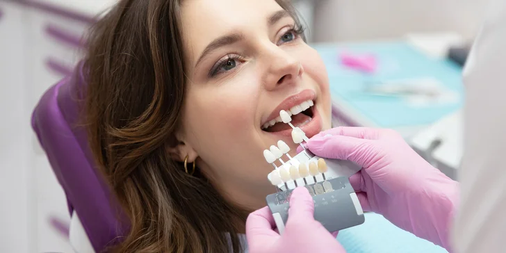 Profi zubní péče: vysoce kvalitní implantát a případně i nasazení korunky nebo můstku
