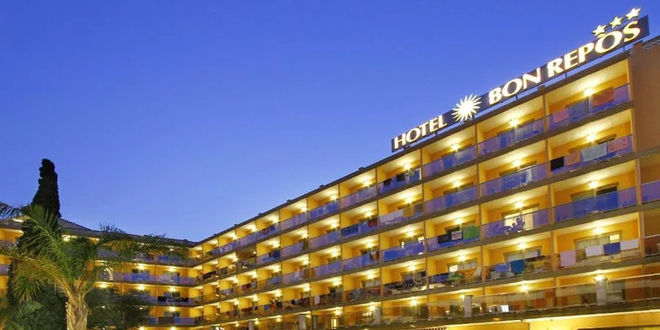 7 nocí ve Španělsku: 3* hotel 350 m od pláže i centra města, bufetová polopenze