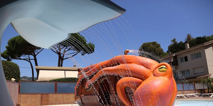 Dovolená ve Španělsku: 7 nocí na Costa Brava, 4* hotel u pláže, polopenze