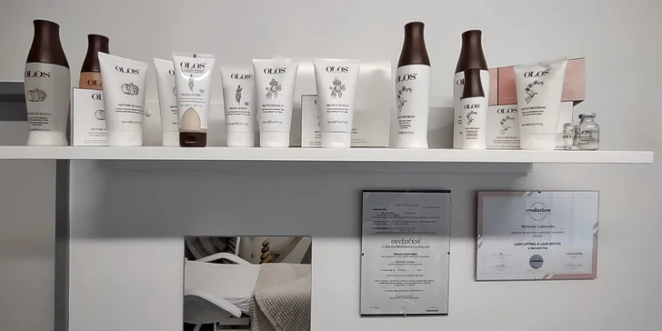 Lash lifting a výživa řas pro výrazný pohled: natočení, barvení i výživa