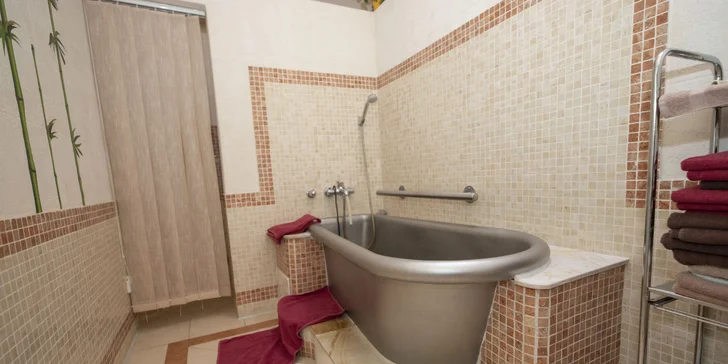 4* relaxace v Karlových Varech: polopenze, wellness i procedury