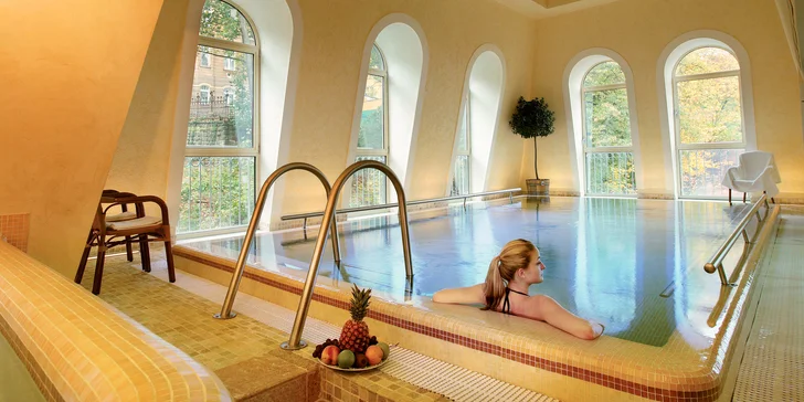 4* relaxace v Karlových Varech pro 1 nebo 2 osoby: snídaně či polopenze, wellness i procedury