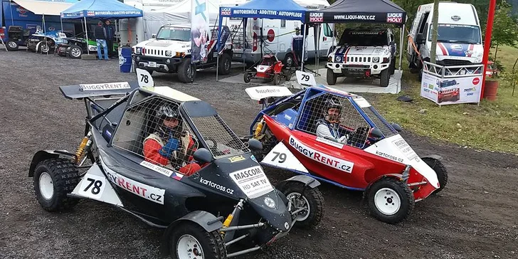 Adrenalinová jízda i celý den v závodní buggy: palivo, profi trať a instruktáž od mistra ČR