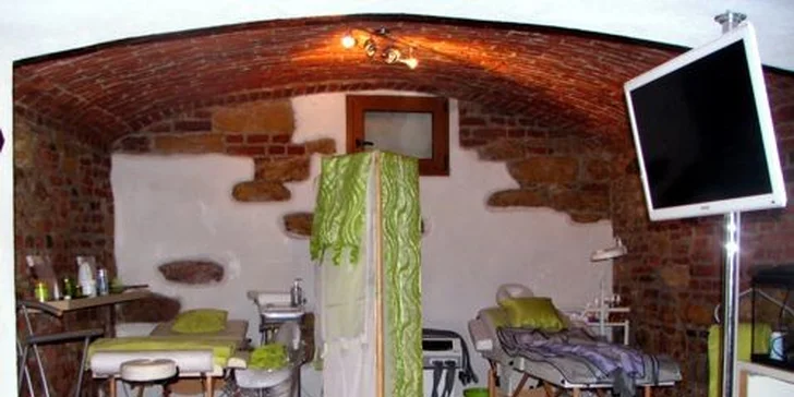 1, 2 nebo 4 ošetření: Hodinové ošetření vybrané partie kryolipolýzou