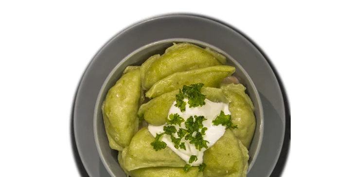 2chodové ukrajinské menu: Boršč a pelmeně nebo varenyky dle výběru