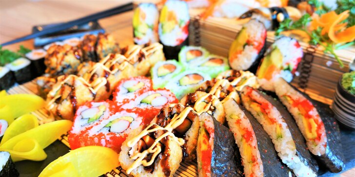 Pestré a efektně servírované sushi sety v centru Brna: 29–64 ks vč. smažených