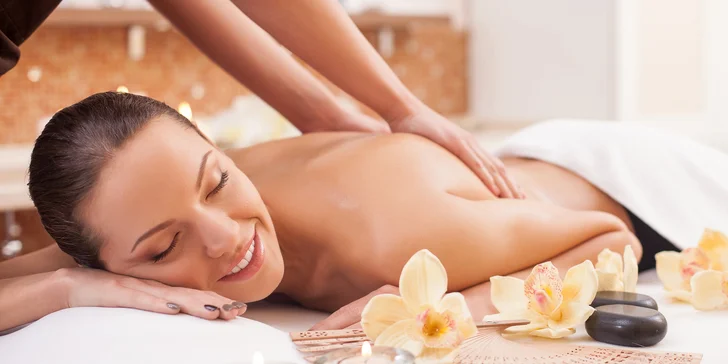 100 minut relaxace s masáží, oxygenoterapií a lázní nohou v Royal Jasmine Spa
