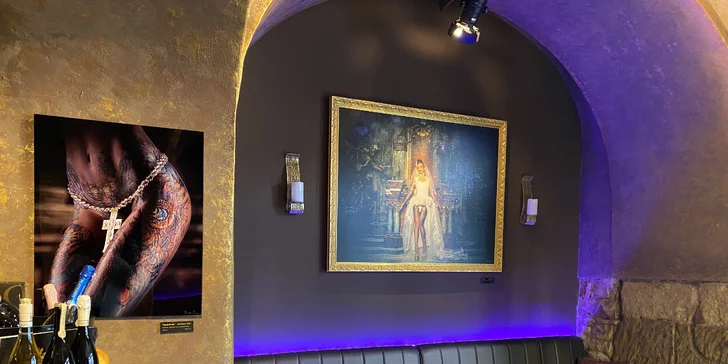 Káva podle výběru z 10 druhů a tartaletka nebo prosecco pro 1 i 2 osoby