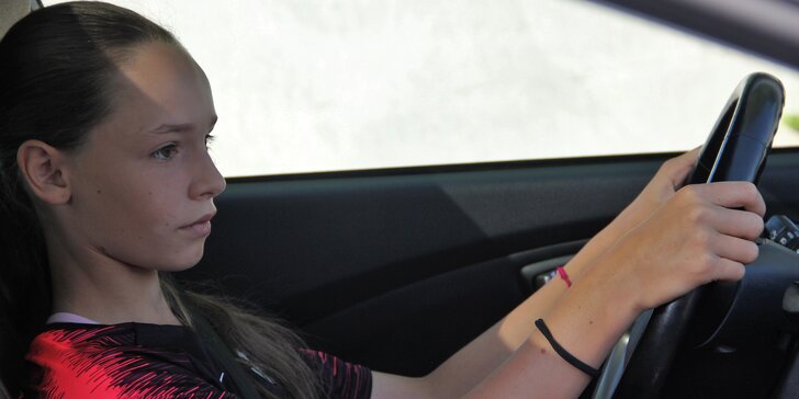Pro budoucí šoféry: I-legální autoškola pro děti od 12 do 17 let