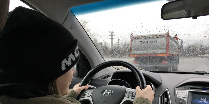 Dětská autoškola pro budoucí řidiče od 5 do 18 let: osobní či nákladní auto i bagrování