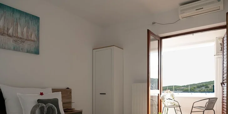 Dovolená v Chorvatsku: pokoje či apartmány až pro 4 osoby, přímo u moře a se snídaní