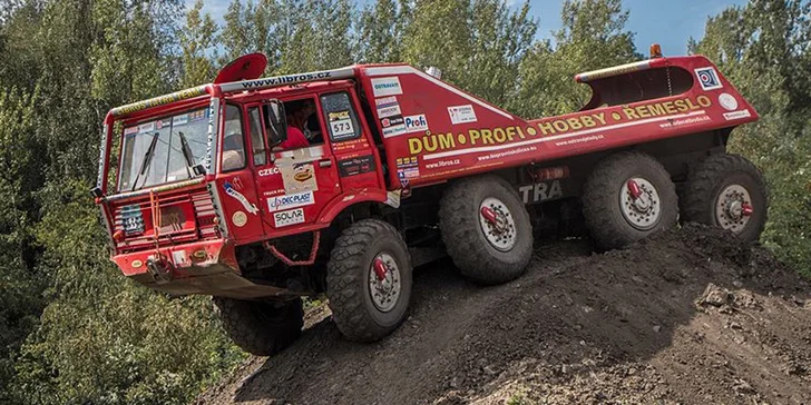 15–60 minut jízdy v kabině giganta Tatra 813 8x8 Truck Trial