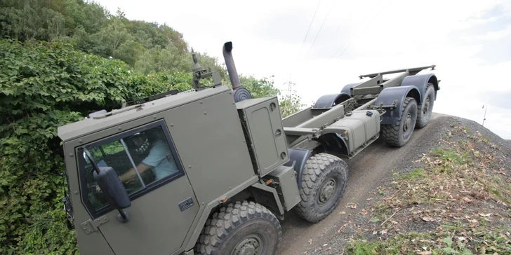 Šlápněte na to: otevřené vouchery na adrenalinové automobilové zážitky