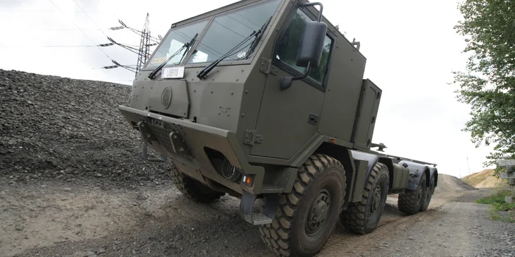Šlápněte na to: otevřené vouchery na adrenalinové automobilové zážitky