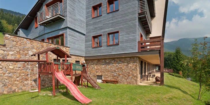 Romantika ve Špindlu: 3-4 dny s wellness, polopenzí a aktivitami pro dva