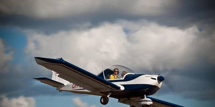 Vzhůru do oblak: 30 minut pilotem na zkoušku a instruktáž