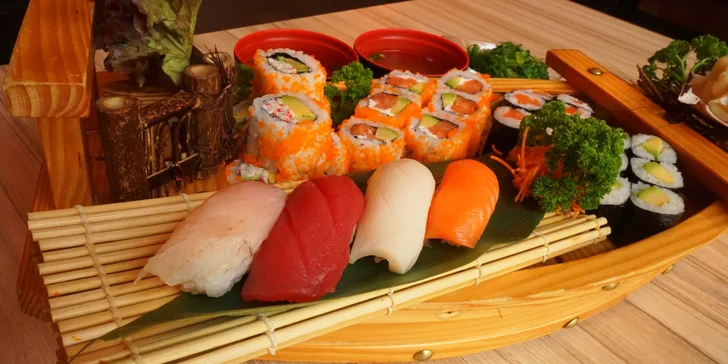 Pro milovníky asijské kuchyně: sushi sety s polévkou i salátem