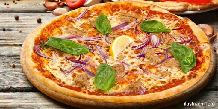 Maníkova pizza od pondělí do pátku: ⌀ 45 cm a pestrý výběr ze 25 druhů