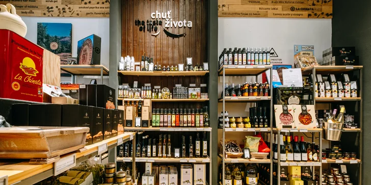 Otevřený voucher na nákup v La Chinata: španělská kosmetika, delikatesy i dárky