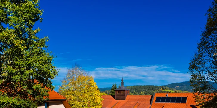 Aktivity i relax u Kašperských hor: pobyt se snídaněmi, večeří a wellness