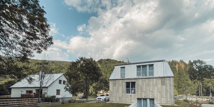 Aktivní dovolená v Krkonoších: krásné nové apartmány ve Vrchlabí až pro 4