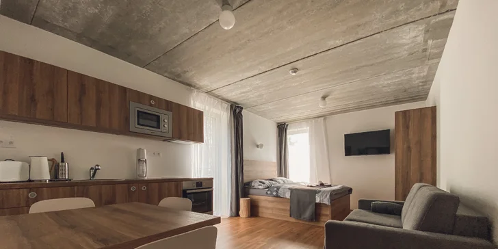 Podzim na horách: krásné apartmány ve Vrchlabí, privátní wellness i masáž