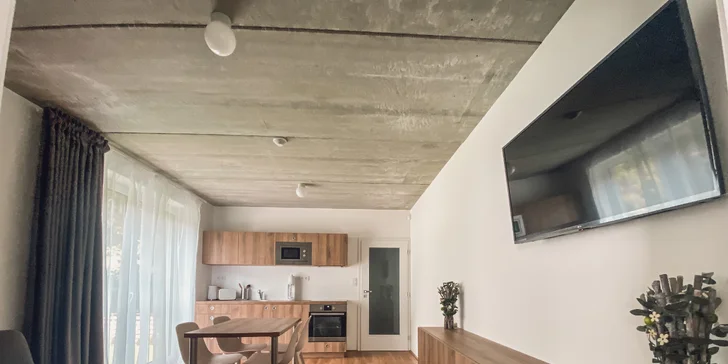 Podzim na horách: krásné apartmány ve Vrchlabí, privátní wellness i masáž