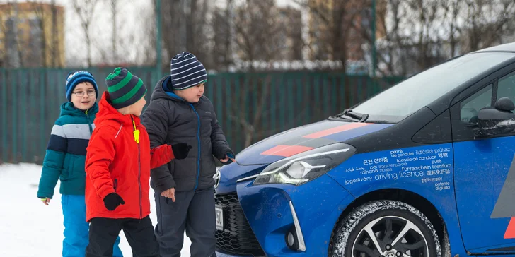 Autoškola pro děti od 5 do 18 let: 20–40 minut jízdy na cvičné ploše