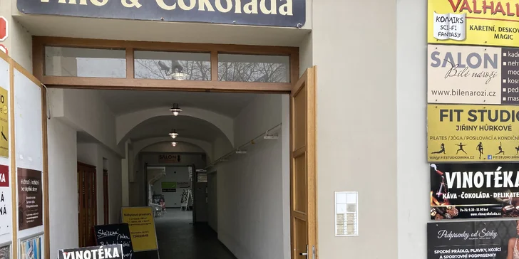 Chemický peeling proti vráskám, pigmentaci i zmírnění akné