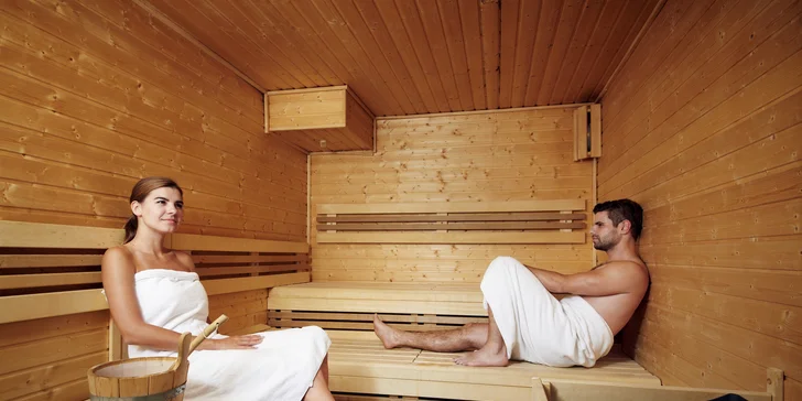 Pobyt v luxusním 4* hotelu v Praze pro pár i rodinu: snídaně, sauna, fitness