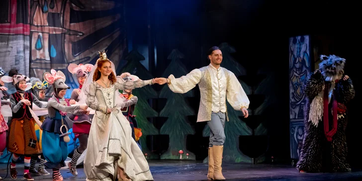 Zábava v Divadle Broadway: Vstupenka na rodinný muzikál Kocour v botách