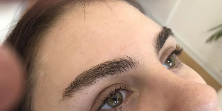 Elleebana lash lifting pro neodolatelný pohled i vč. úpravy a barvení obočí