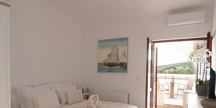 Dovolená v Chorvatsku: pokoje či apartmány až pro 4 osoby, přímo u moře a se snídaní