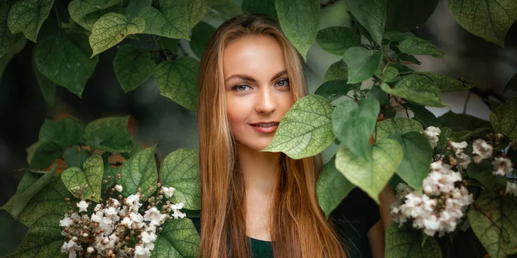 Luxusní kosmetické ošetření pleti 8 v 1 včetně masáže rukou